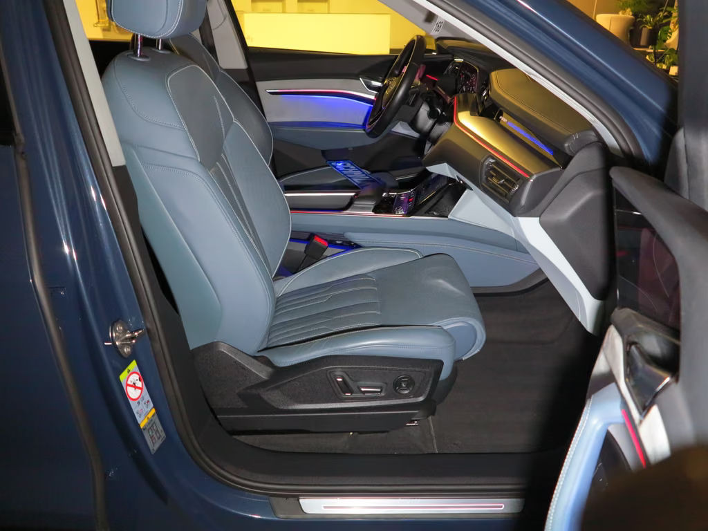 Audi e-tron