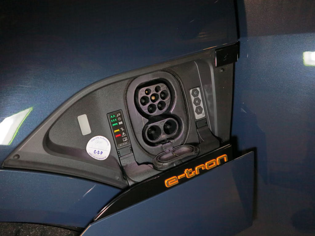 Audi e-tron