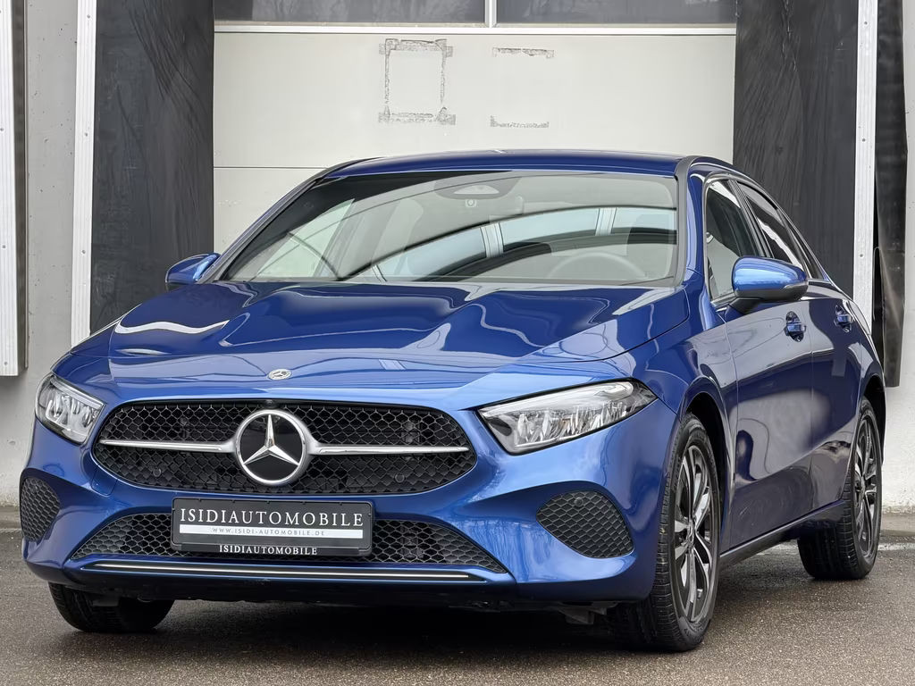 Mercedes-Benz A-Klasse A 180 Progressive A 180 d