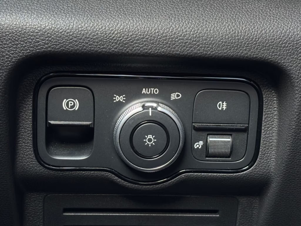 Mercedes-Benz T 180