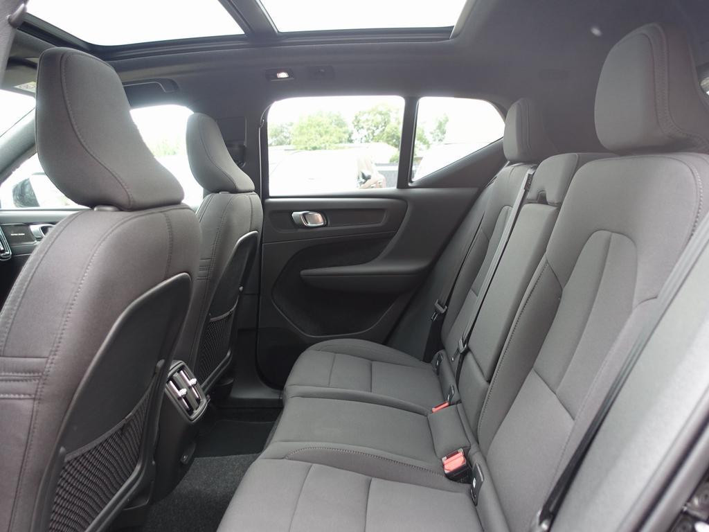 Volvo EX40