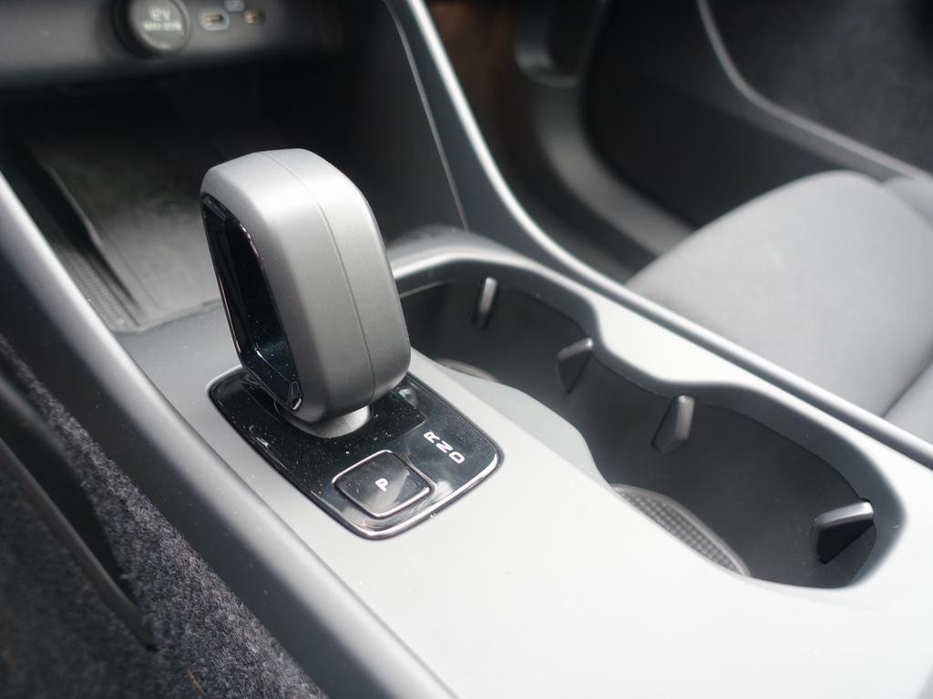 Volvo EX40