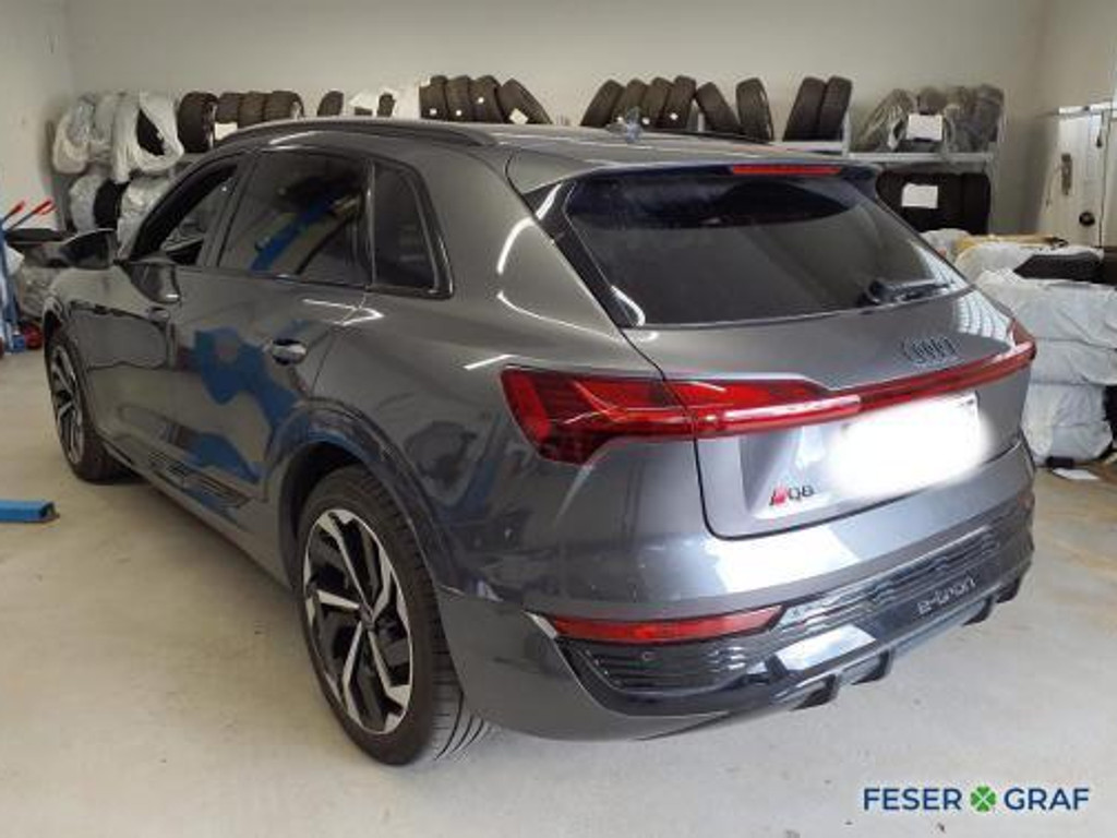 Audi Q8 e-tron