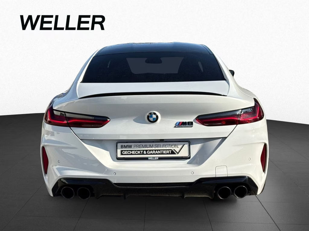 BMW M8