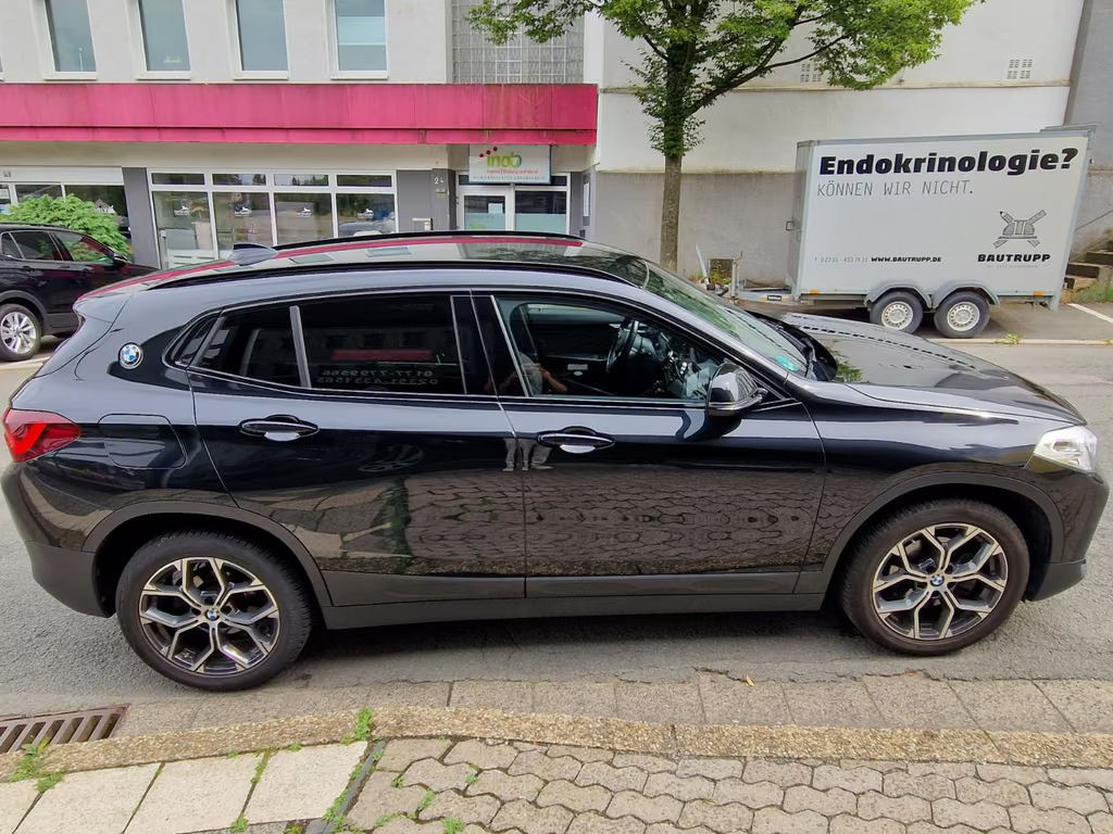BMW X2