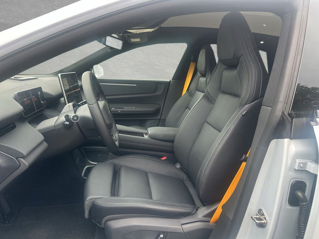 Polestar 4