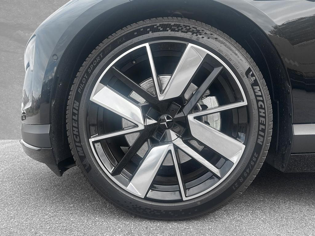 Polestar 4