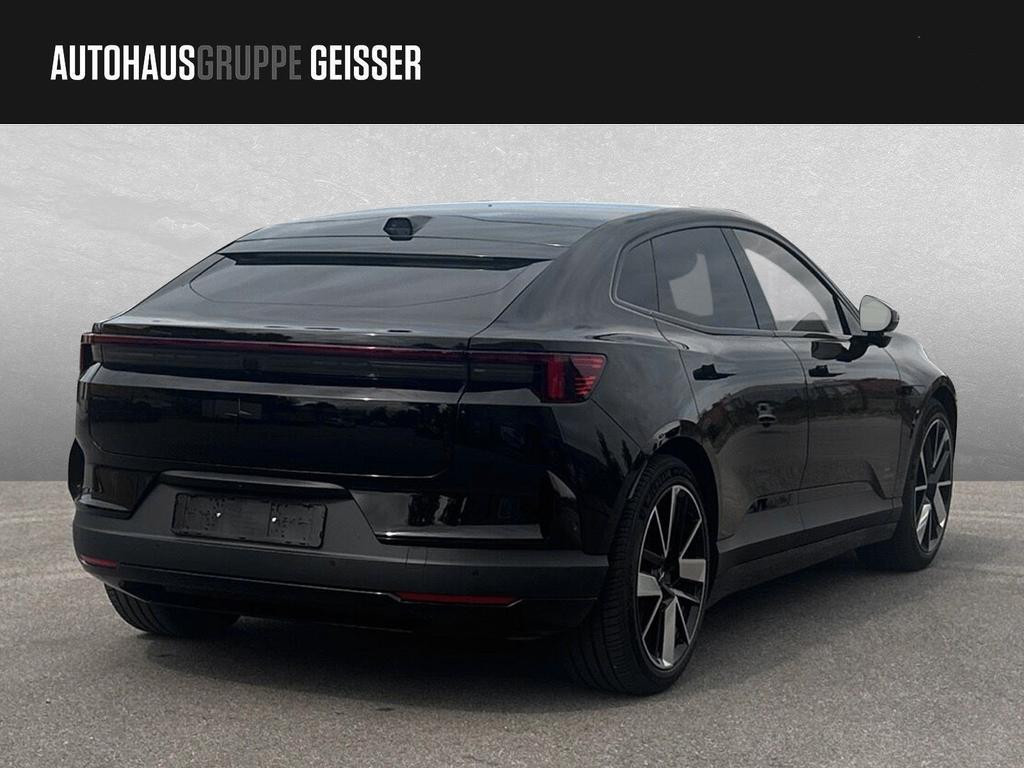 Polestar 4