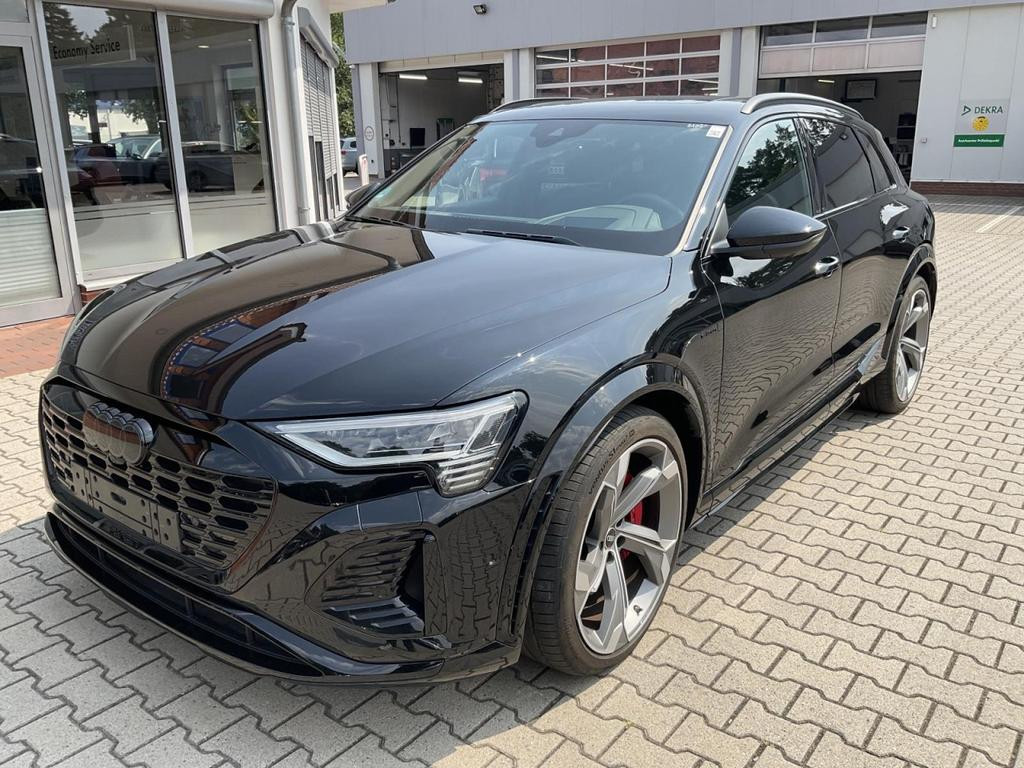 Audi SQ8 e-tron