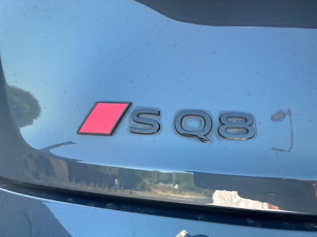 Audi SQ8 e-tron