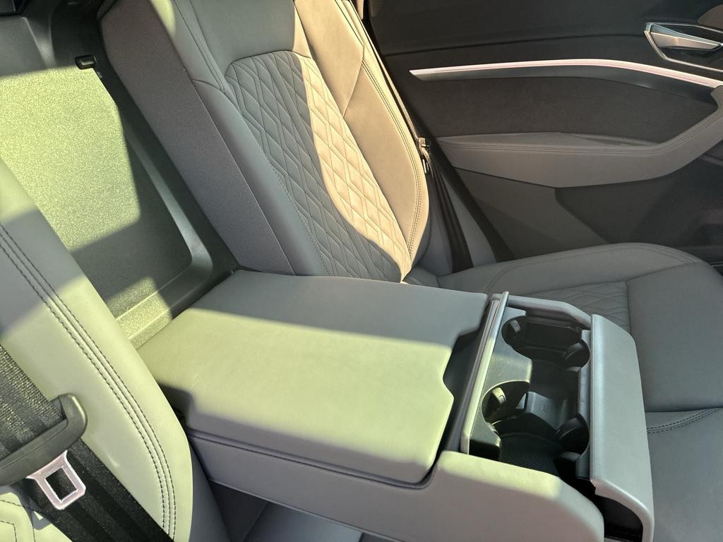 Audi SQ8 e-tron
