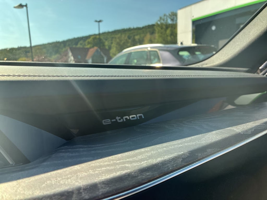 Audi SQ8 e-tron