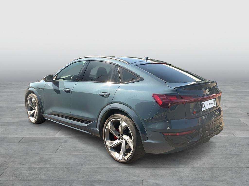 Audi SQ8 e-tron