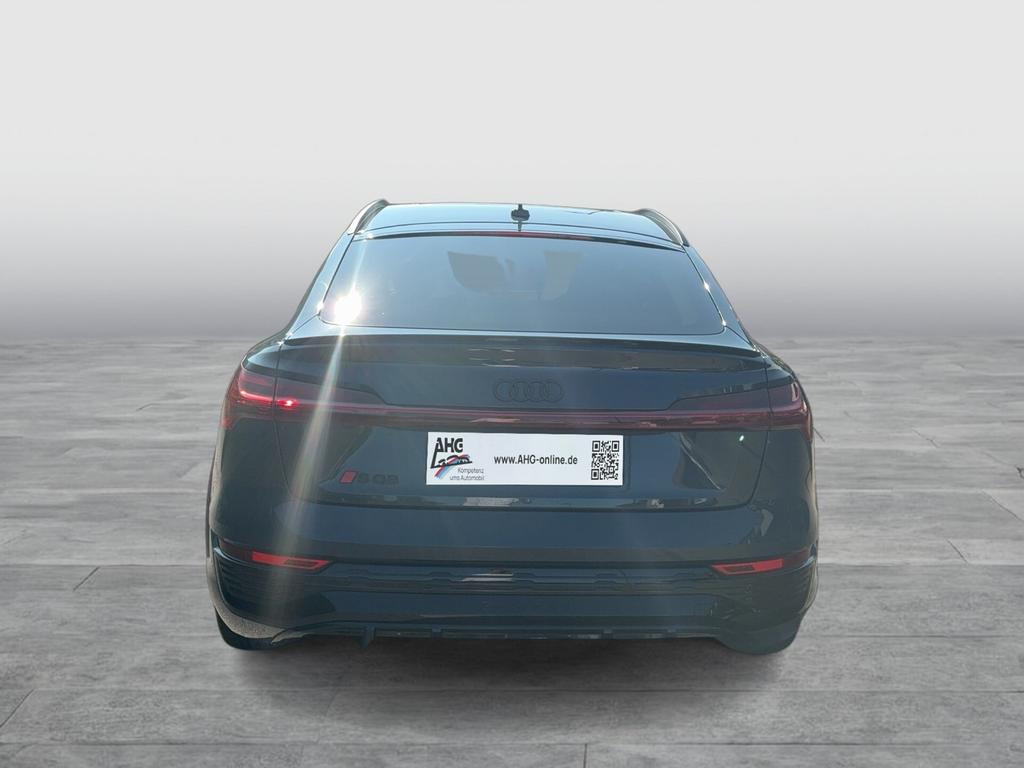 Audi SQ8 e-tron