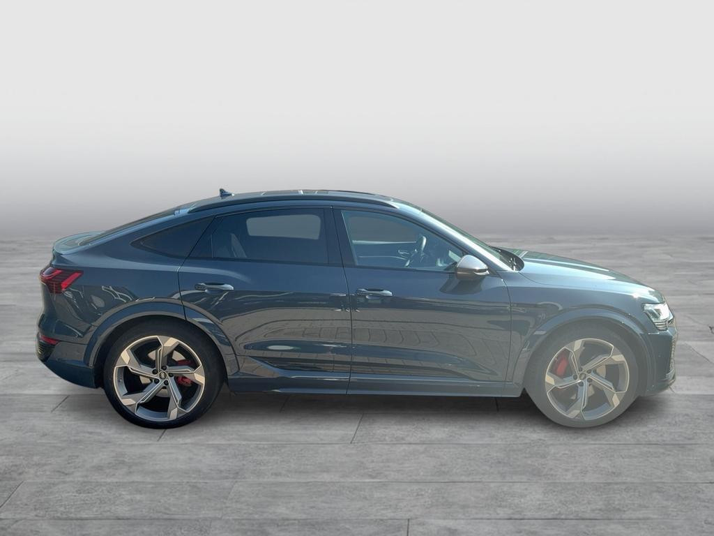 Audi SQ8 e-tron
