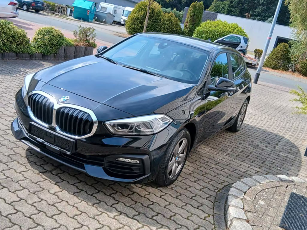 BMW 1 Serie 116 Advantage pakket Sedan 116d
