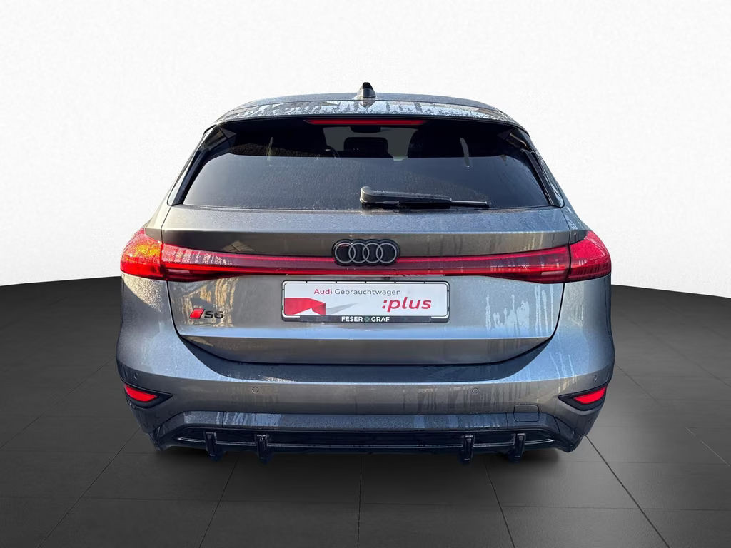 Audi S6 e-tron