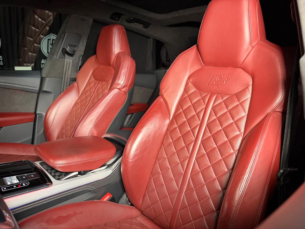 Audi SQ8