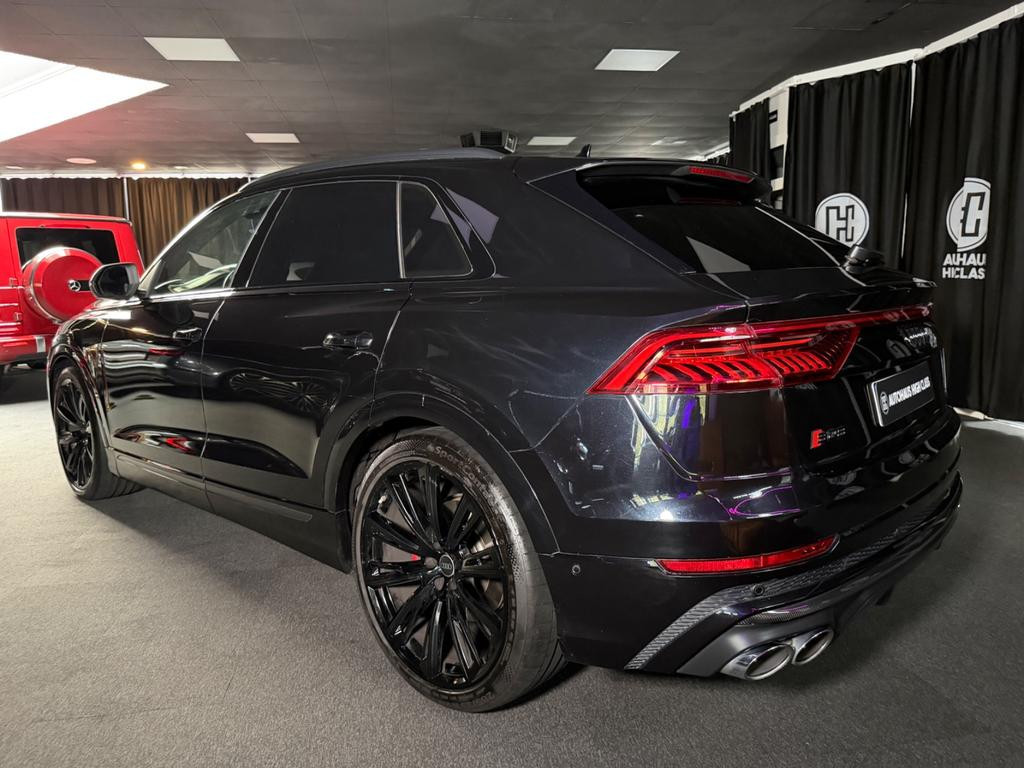 Audi SQ8