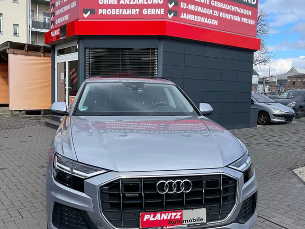 Audi Q8