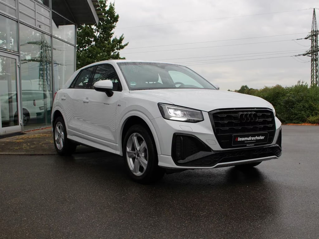 Audi Q2 AUDI Q2 +APP-CONNECKT+RÜCKFAHRKAMERA