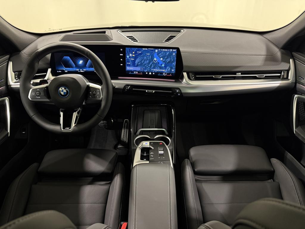 BMW iX2
