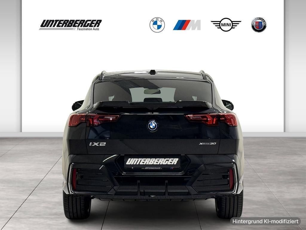 BMW iX2