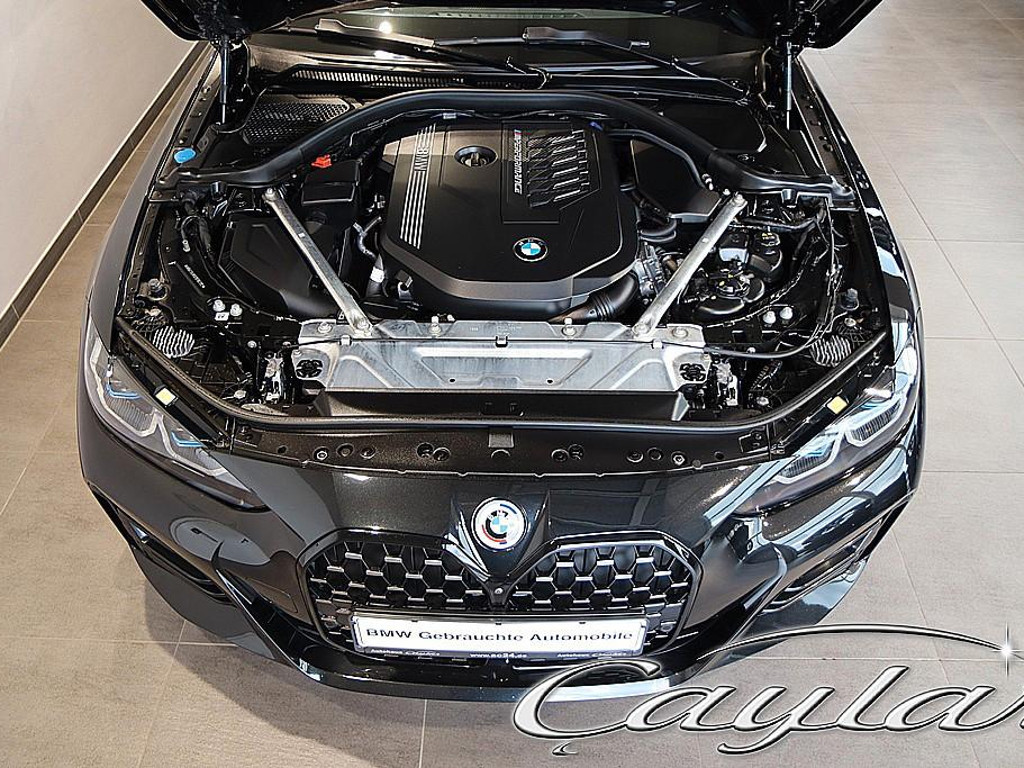 BMW M440