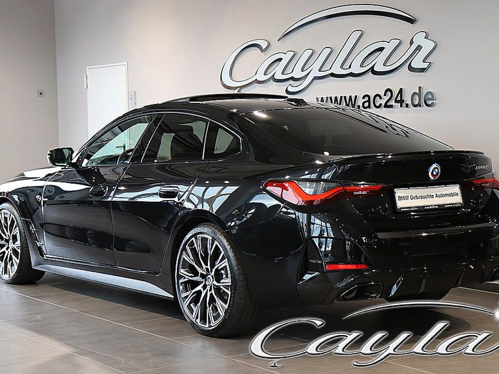 BMW M440