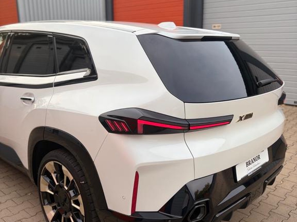 BMW XM