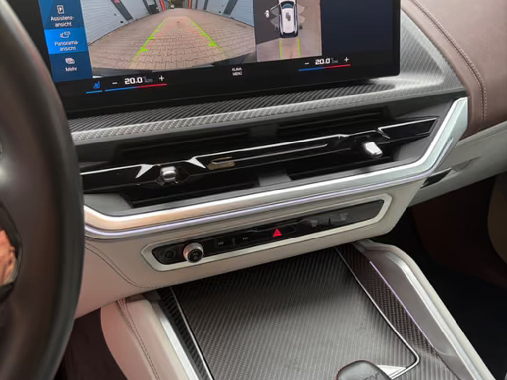 BMW XM