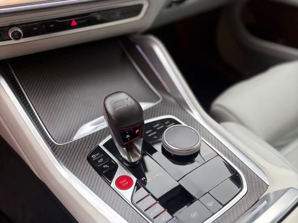 BMW XM