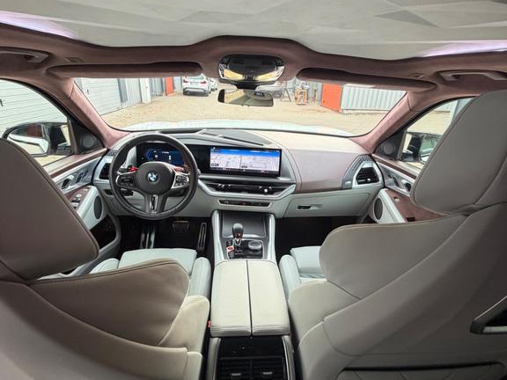 BMW XM