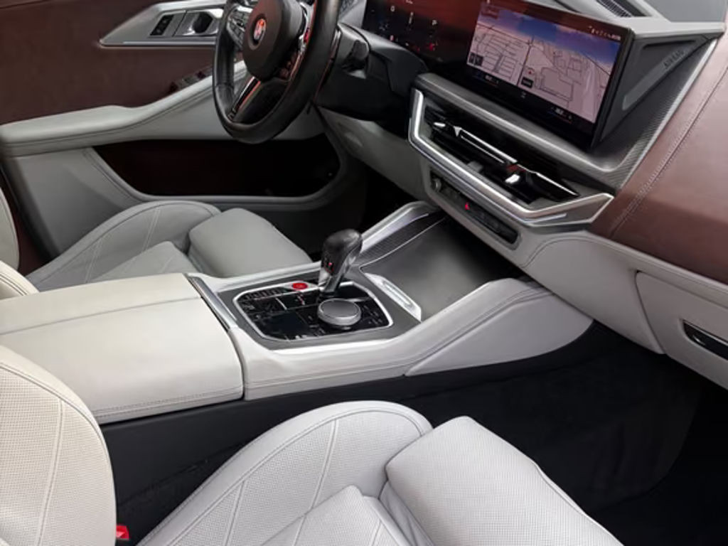 BMW XM