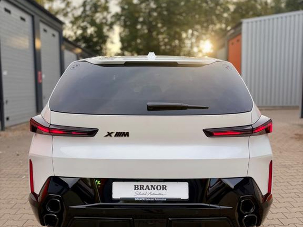 BMW XM