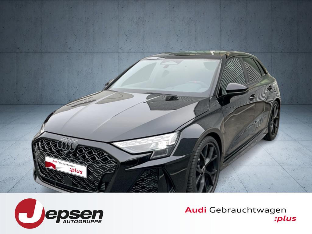 Audi RS3 Sportback Sedan