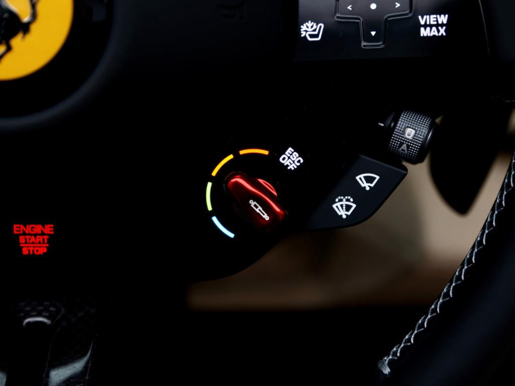 Ferrari 296 GTS