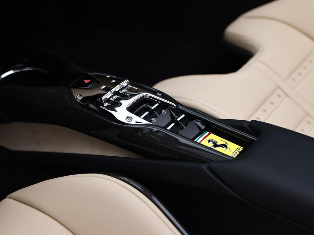 Ferrari 296 GTS