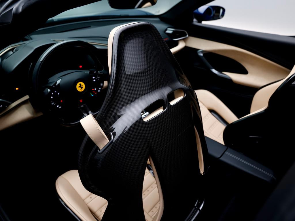 Ferrari 296 GTS
