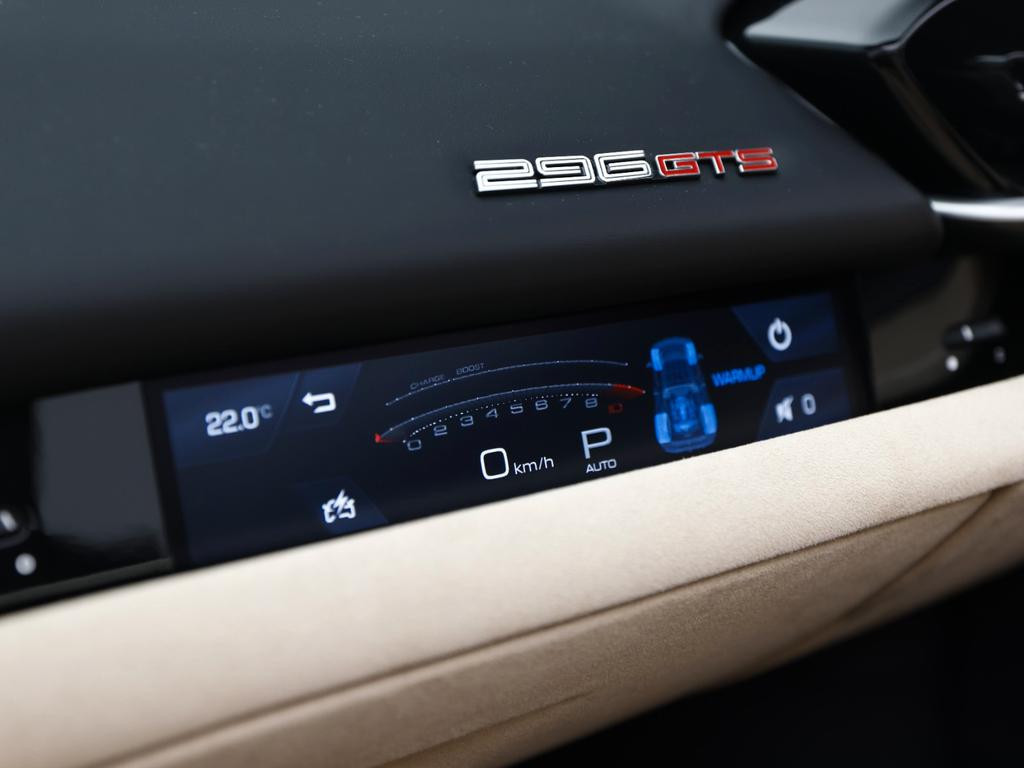 Ferrari 296 GTS