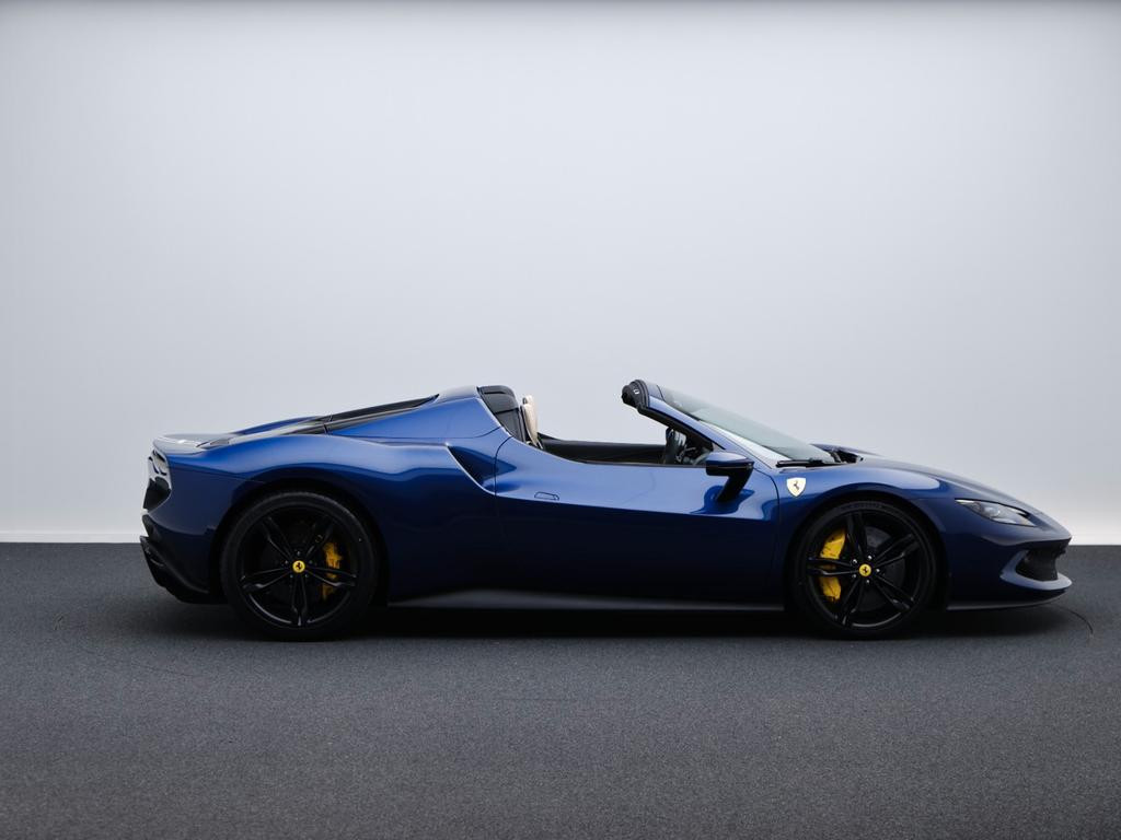 Ferrari 296 GTS