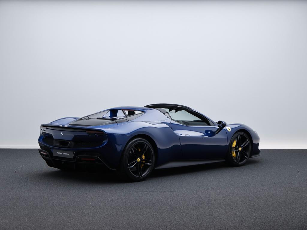Ferrari 296 GTS