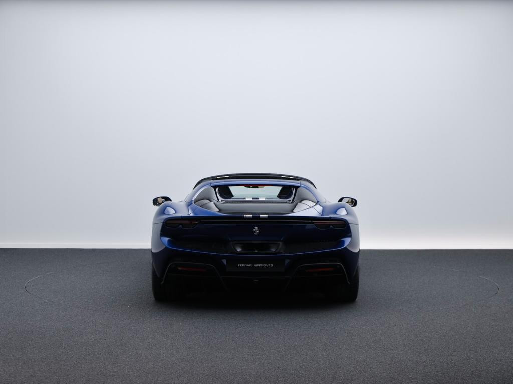Ferrari 296 GTS