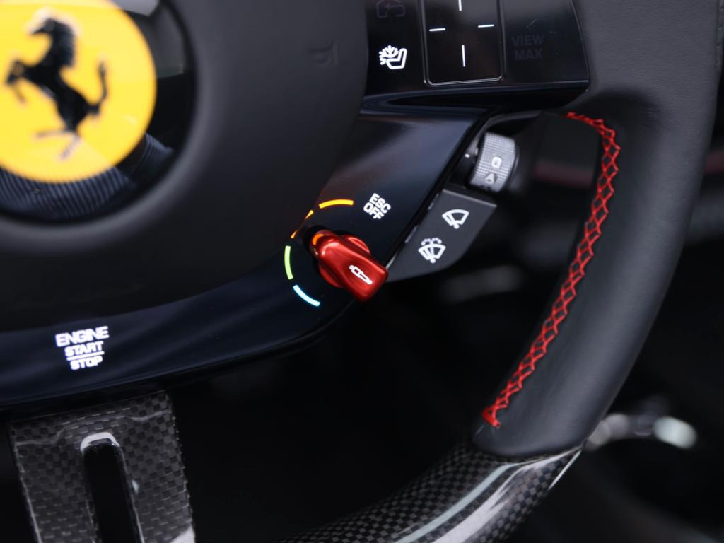 Ferrari SF90