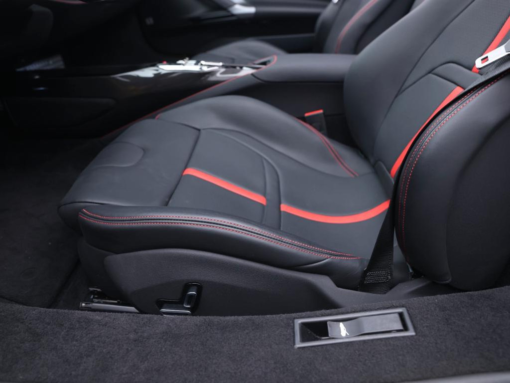 Ferrari SF90