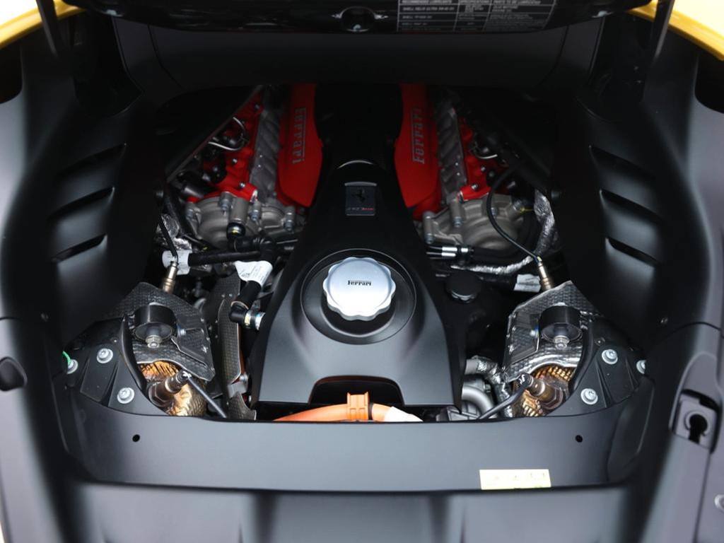 Ferrari SF90