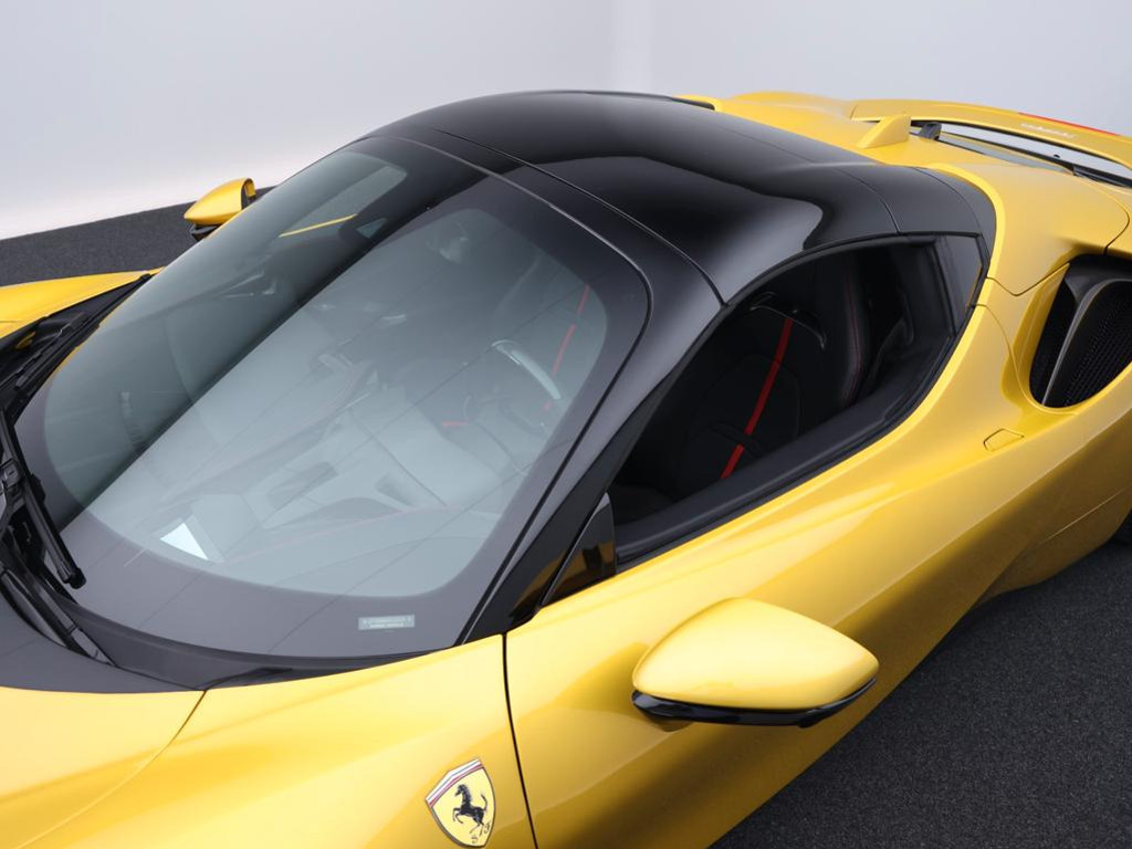 Ferrari SF90