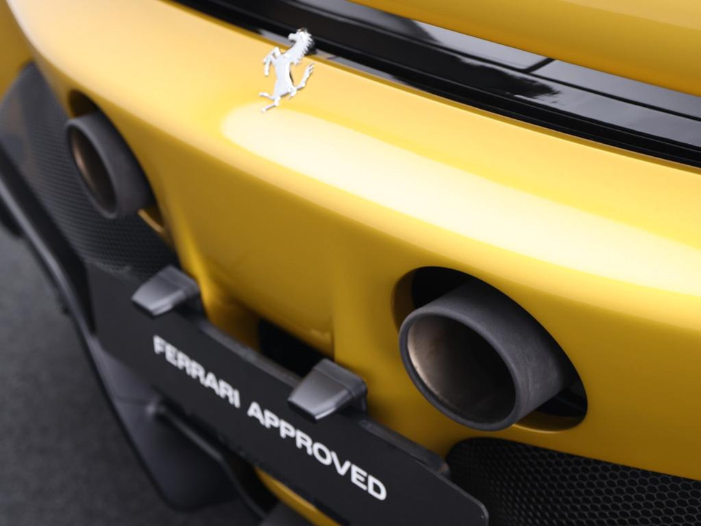 Ferrari SF90