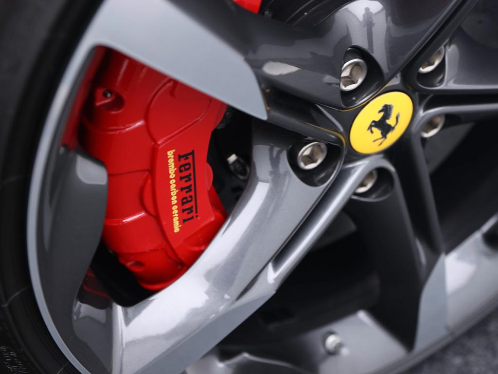 Ferrari SF90