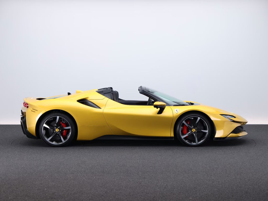 Ferrari SF90